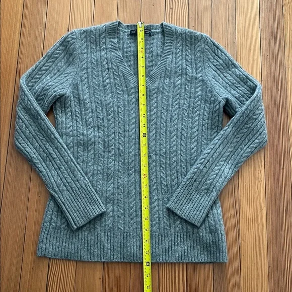 Brooks Brothers cashmere sweater - Picture 5 of 6